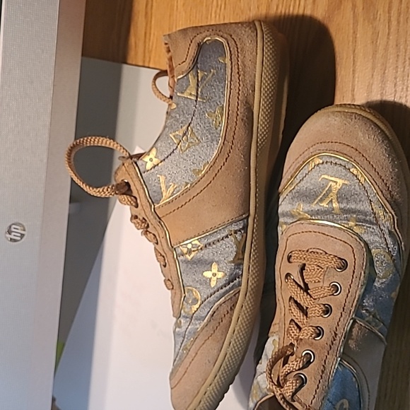 Vintage Luis Vuitton shoes - Picture 13 of 16